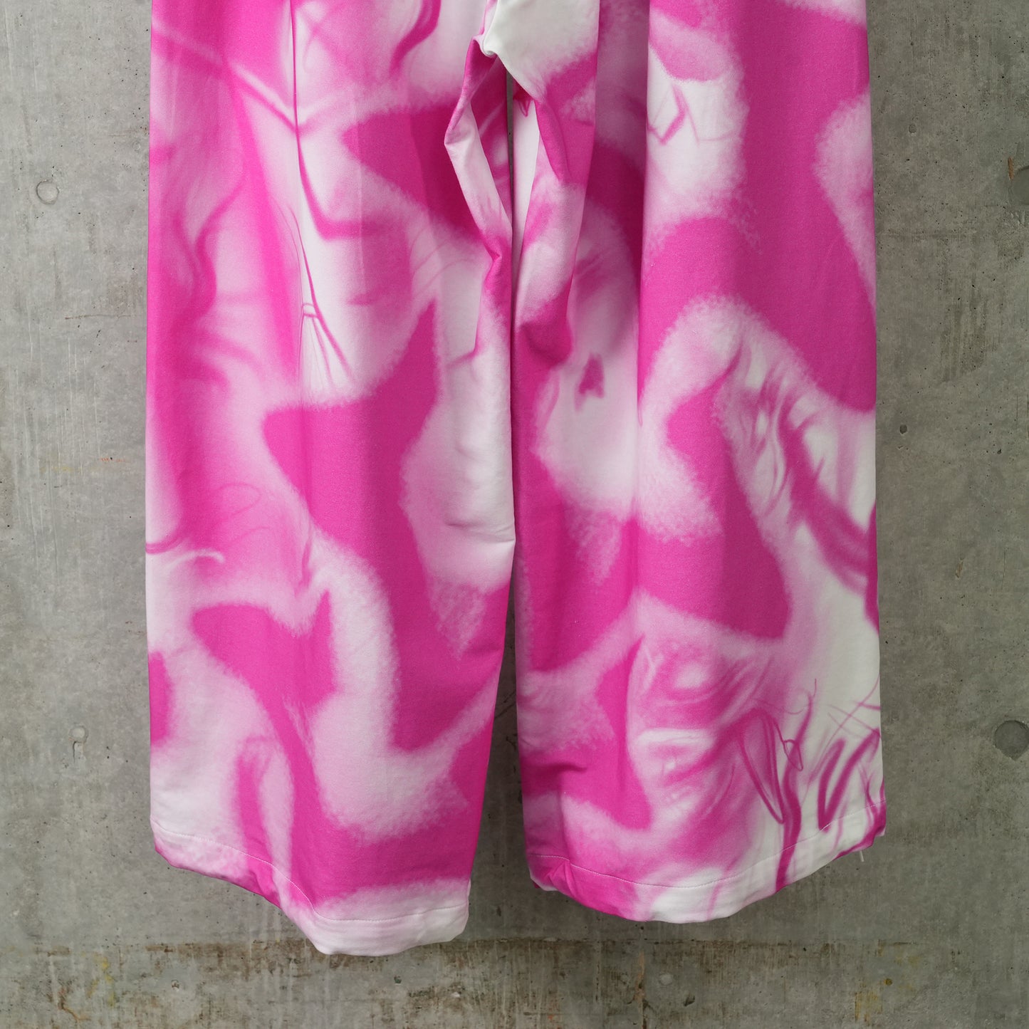 TRACKSUIT PANT / WHITE/PINK