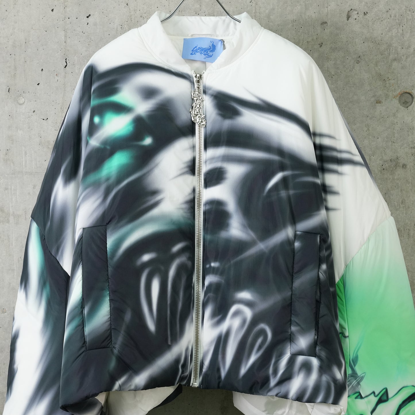 BOMBER JKT / WHITE/BLACK/GREEN