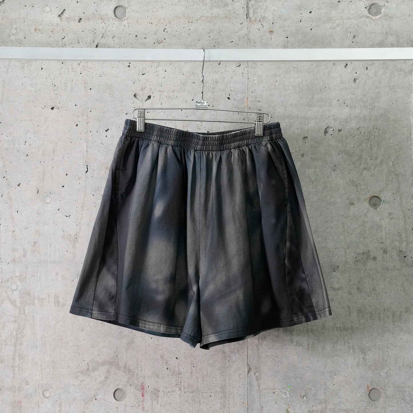 PANELLED JERSEY SHORTS / BLACK/TEAL