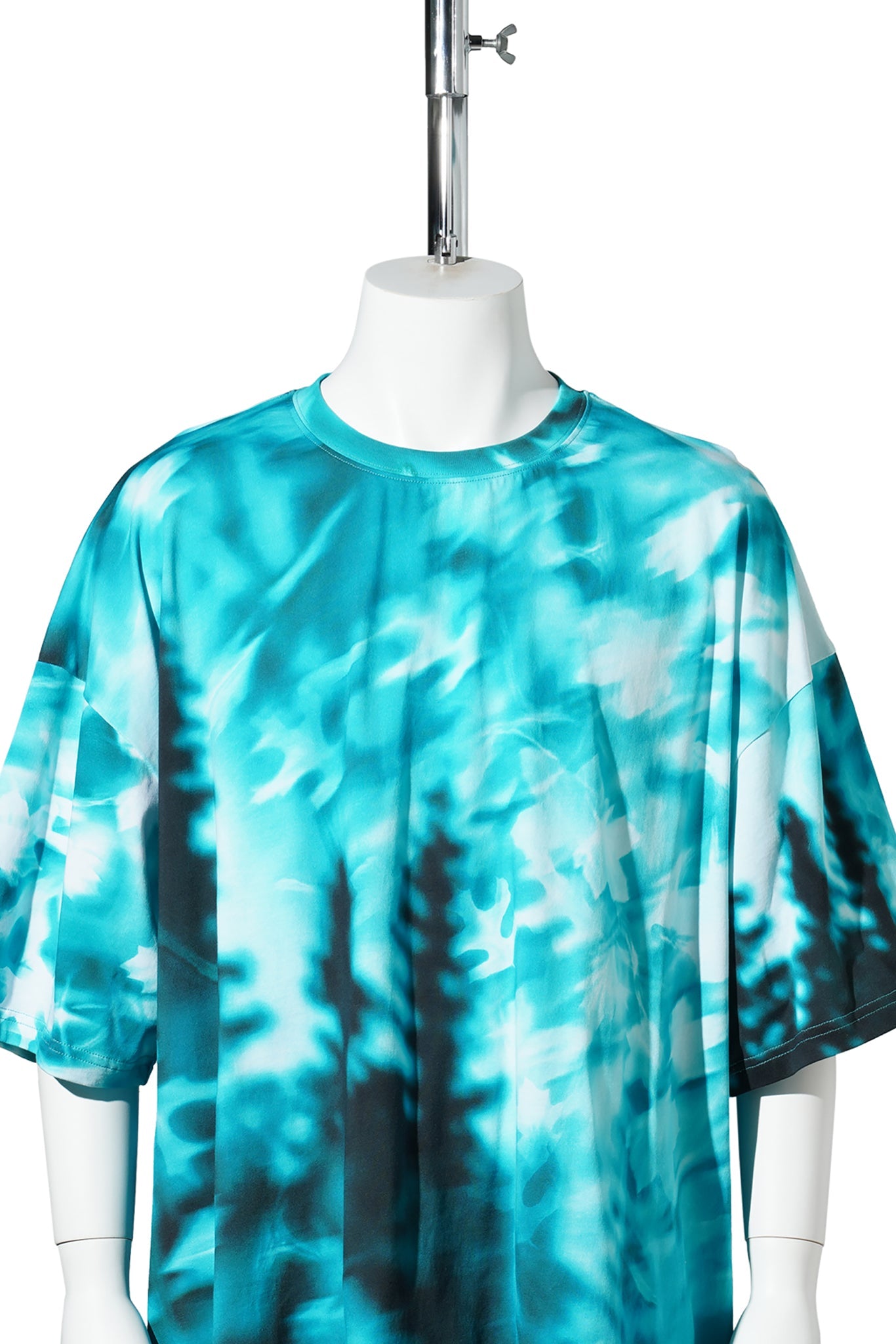 PRINTED T-SHIRT / ICE BLUE/NAVY