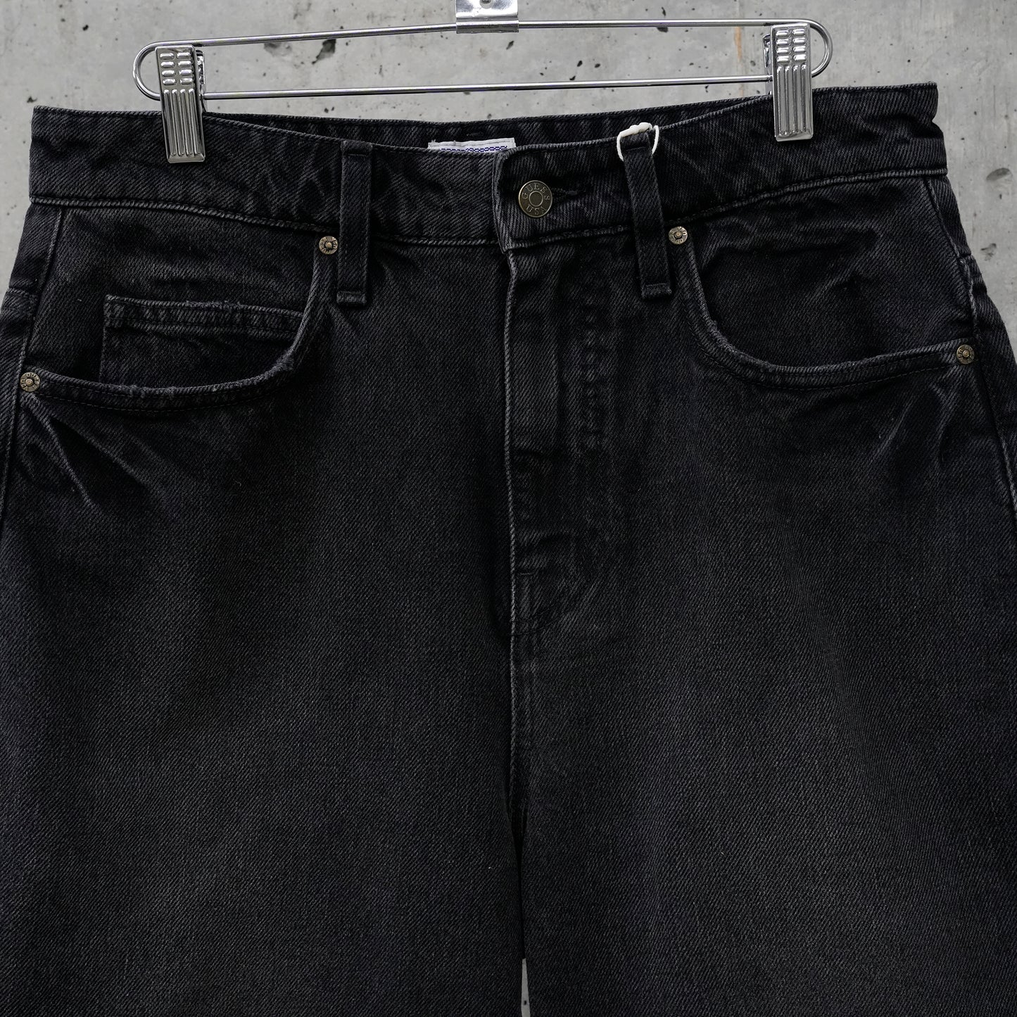 GUSA DISTRESSED SHORT / GBS2:GUSA SANDED BLACK WA