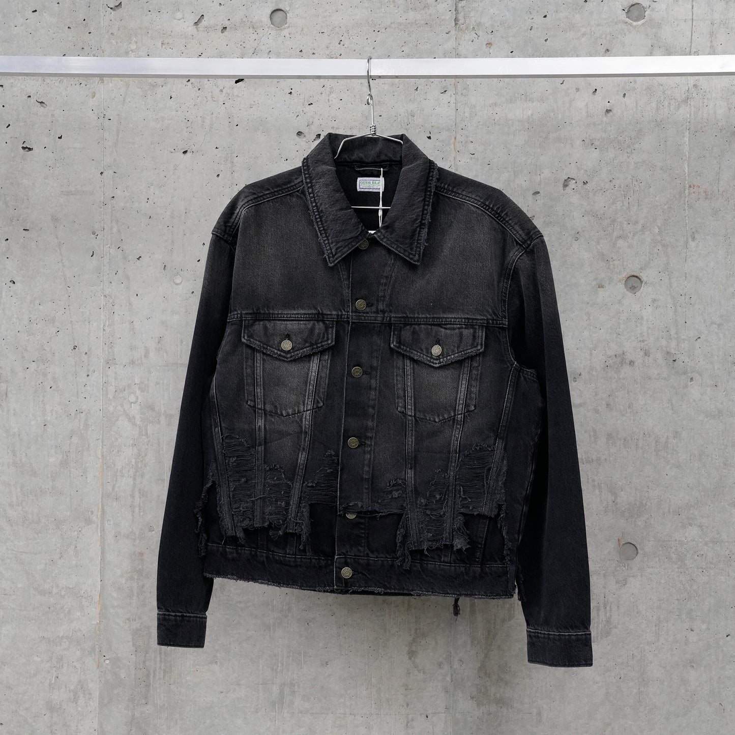 GUSA DISTRESSED DENIM JACKET / GBS2:GUSA SANDED BLACK WA