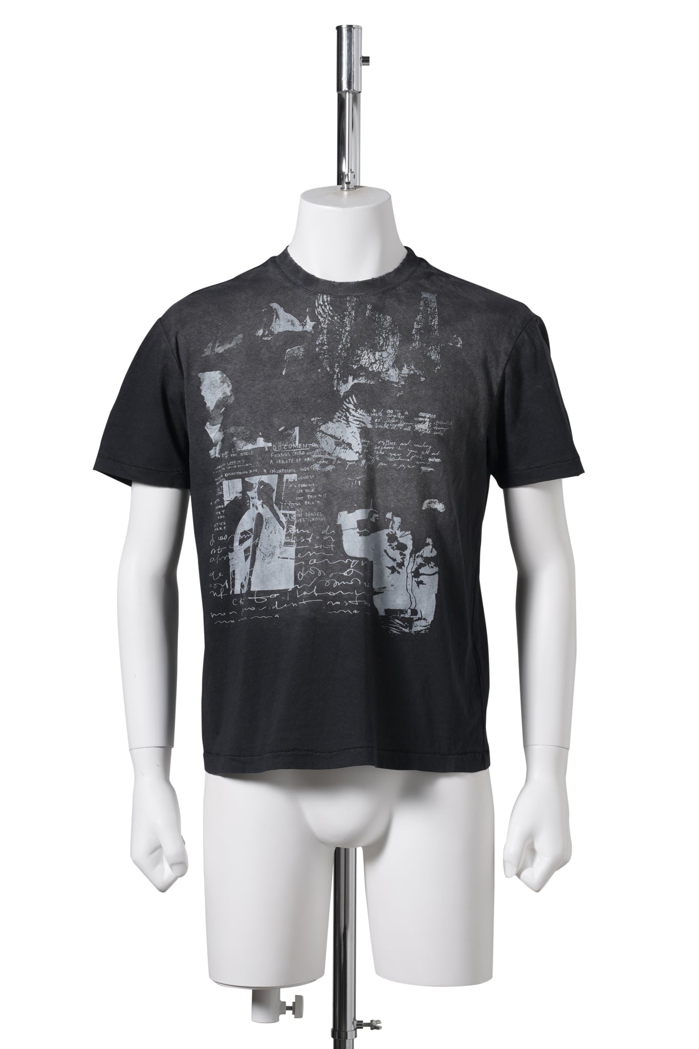 M_SS GRAPHIC TEE / JET BLK MLT