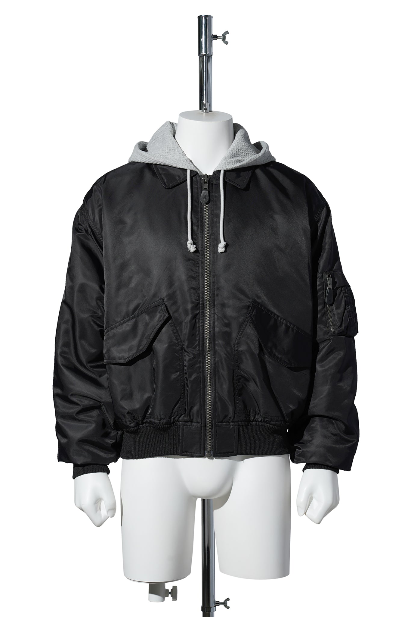 BOMBER JACKET / BLACK