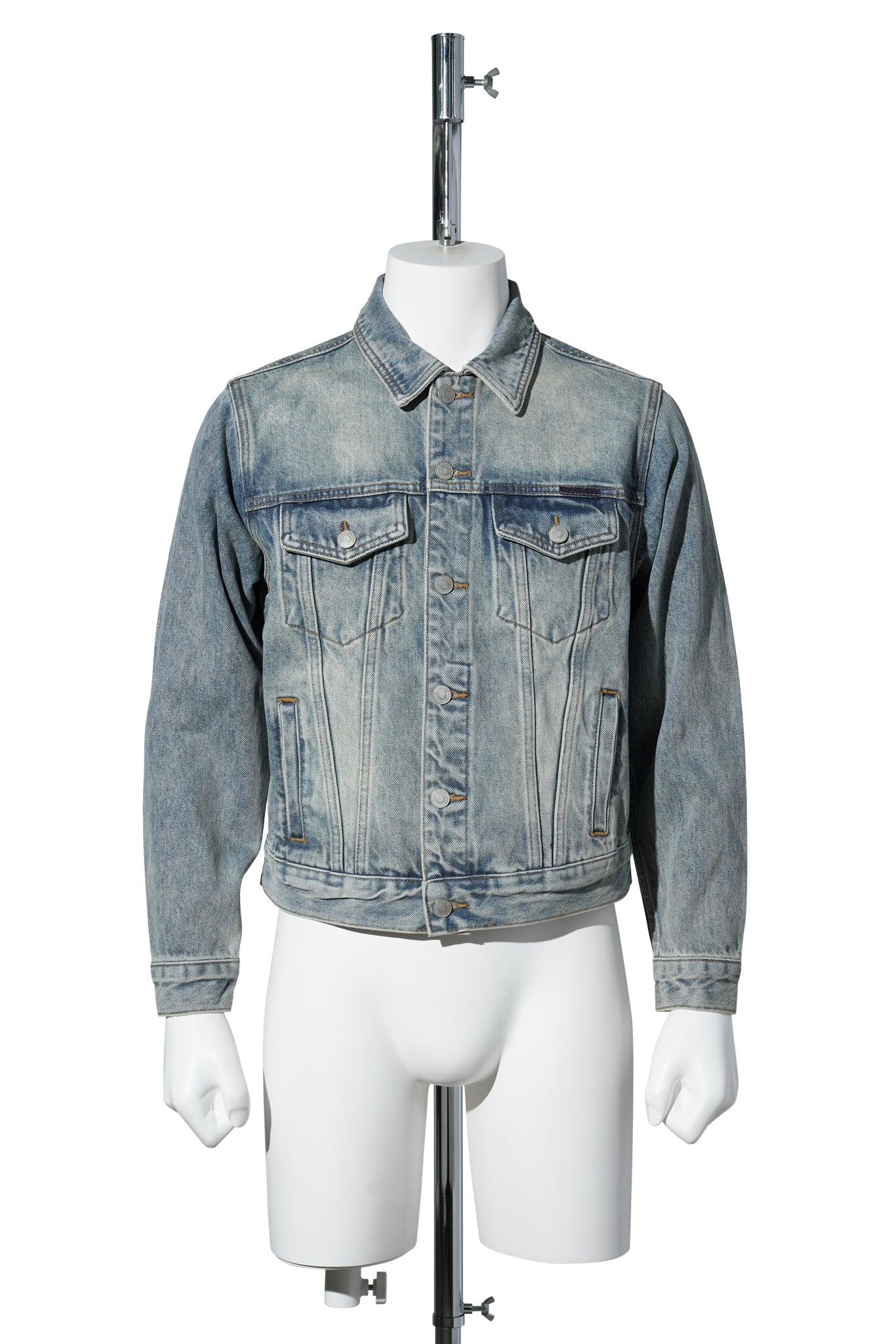 DENIM JACKET / LIGHT BLUE