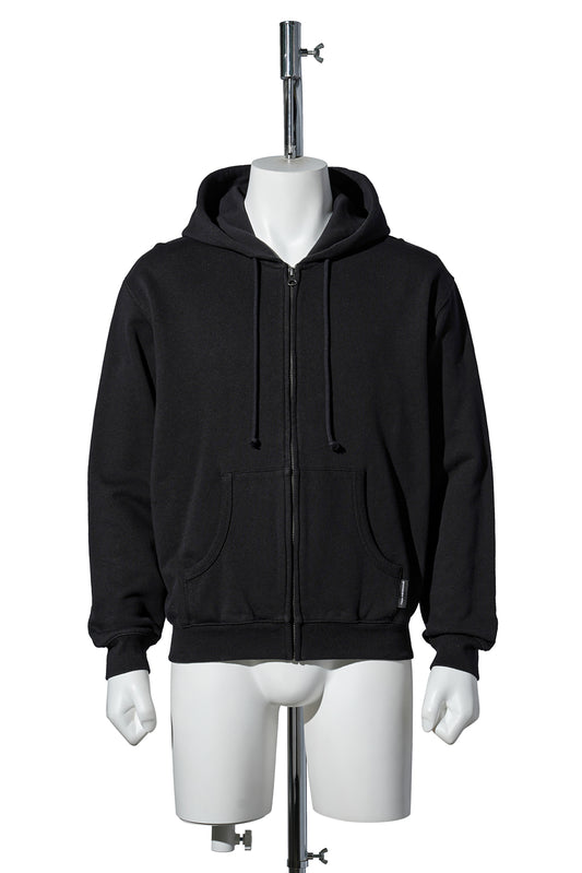 ZIPPED HOODIE / BLACK