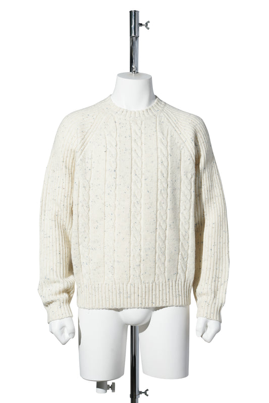 SWEATER / WHITE