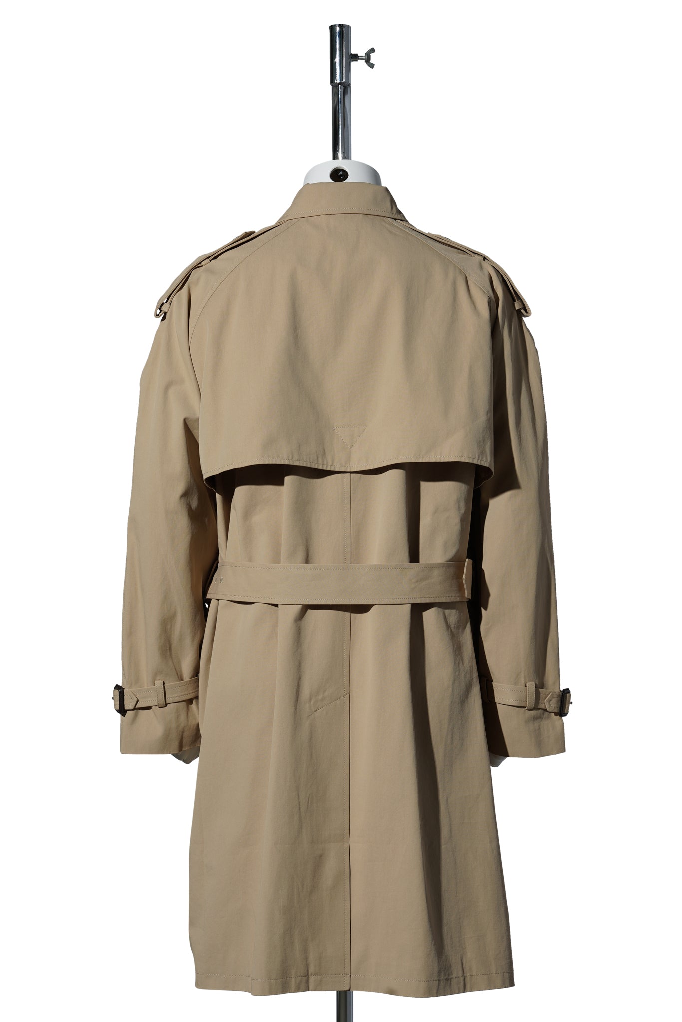 DOUBLE-BREASTED TRENCH COAT / BEIGE
