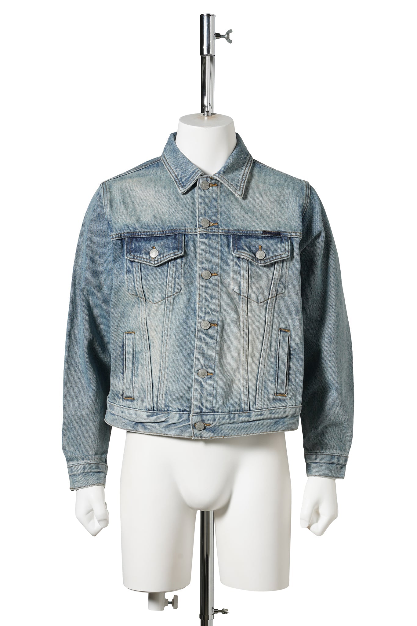 DENIM JACKET / MEDIUM-OVERDYED