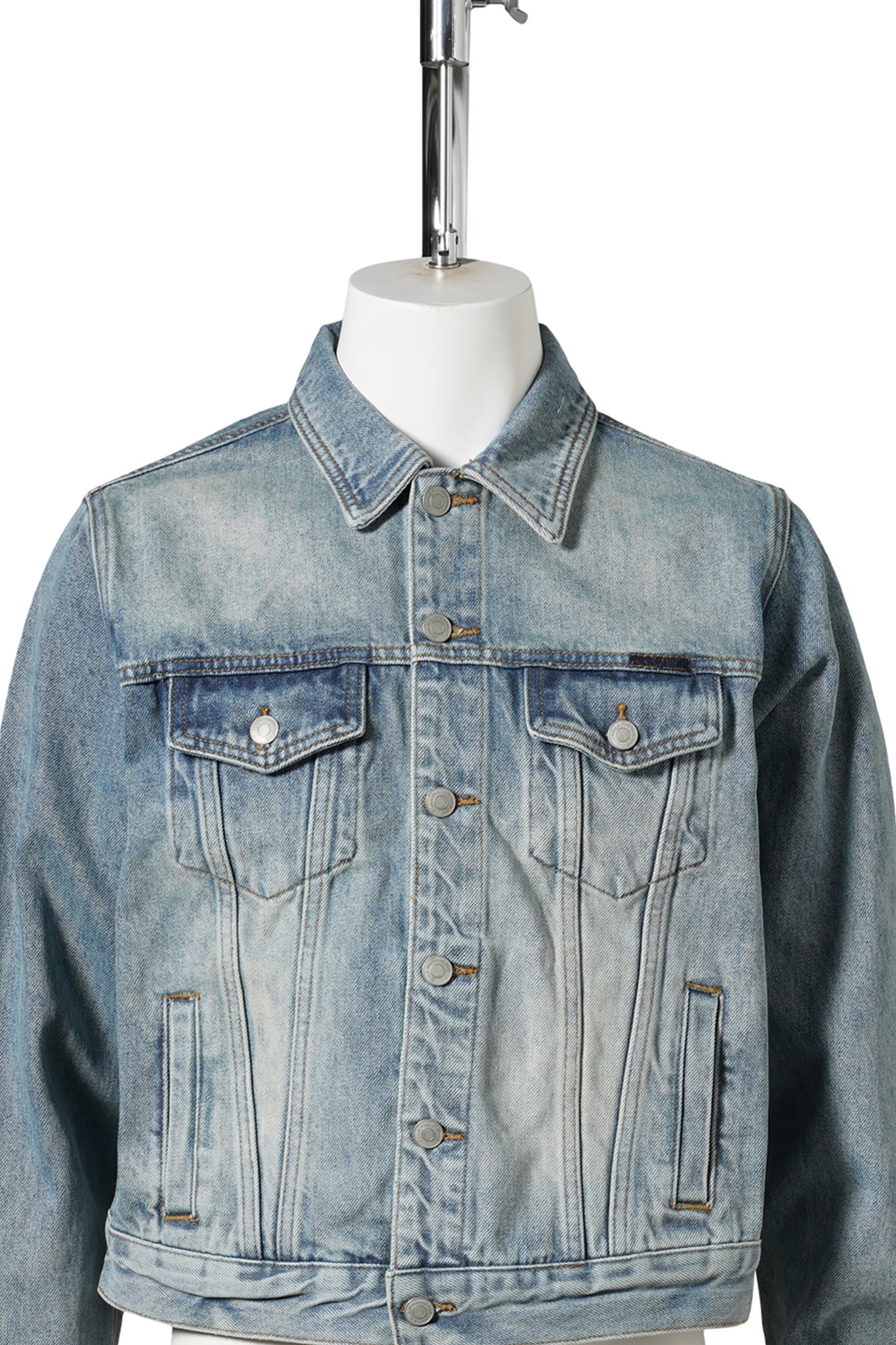 DENIM JACKET / MEDIUM-OVERDYED