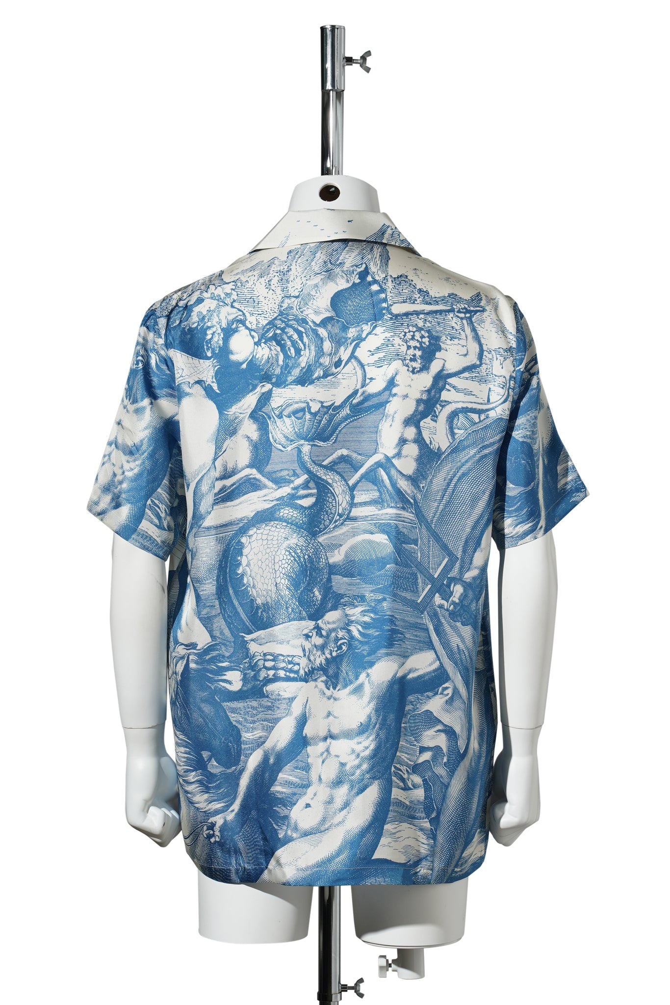 WAR OF THE SEA SILK BOWLING ZAFIR