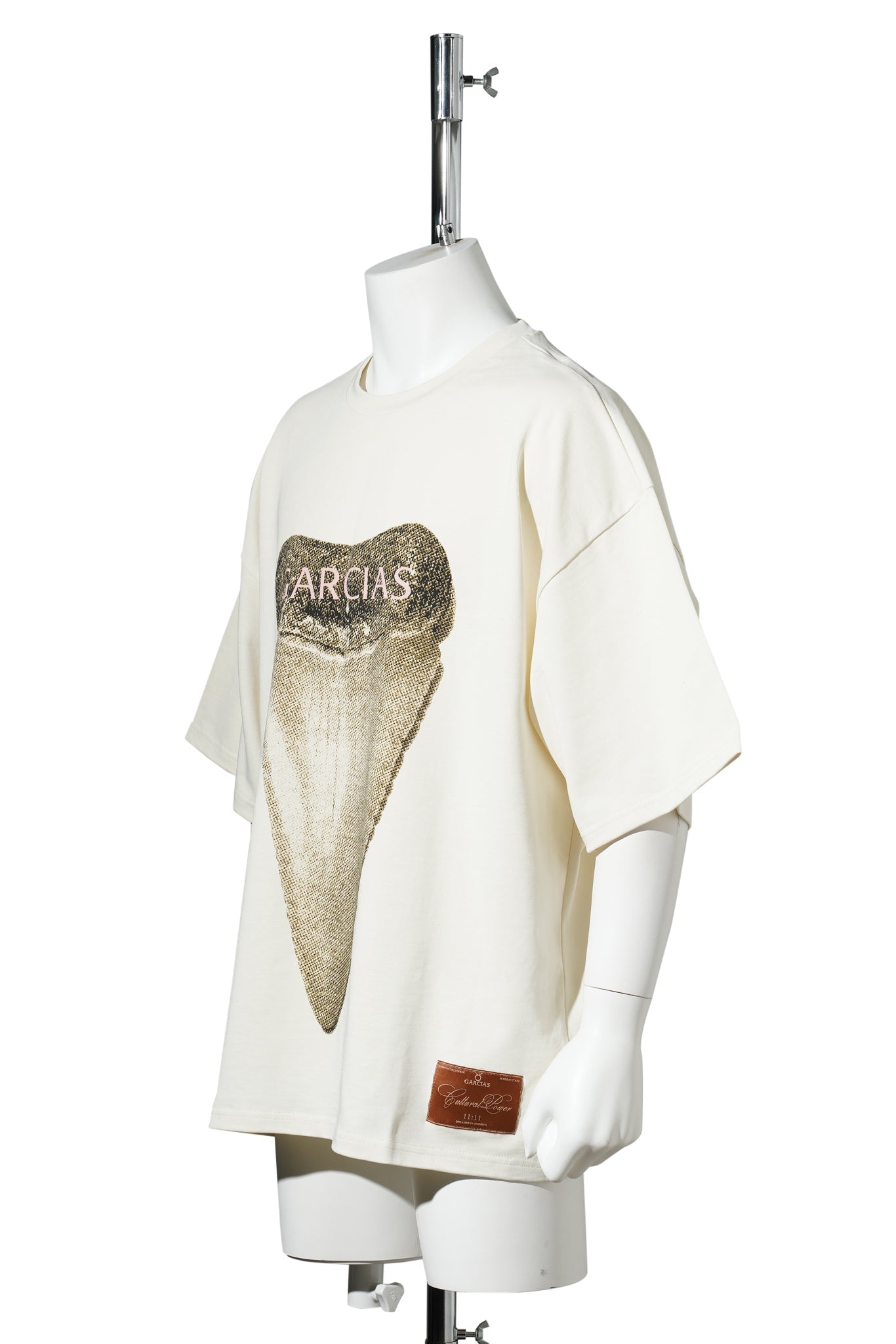 SHARK TOOTH T-SHIRT
