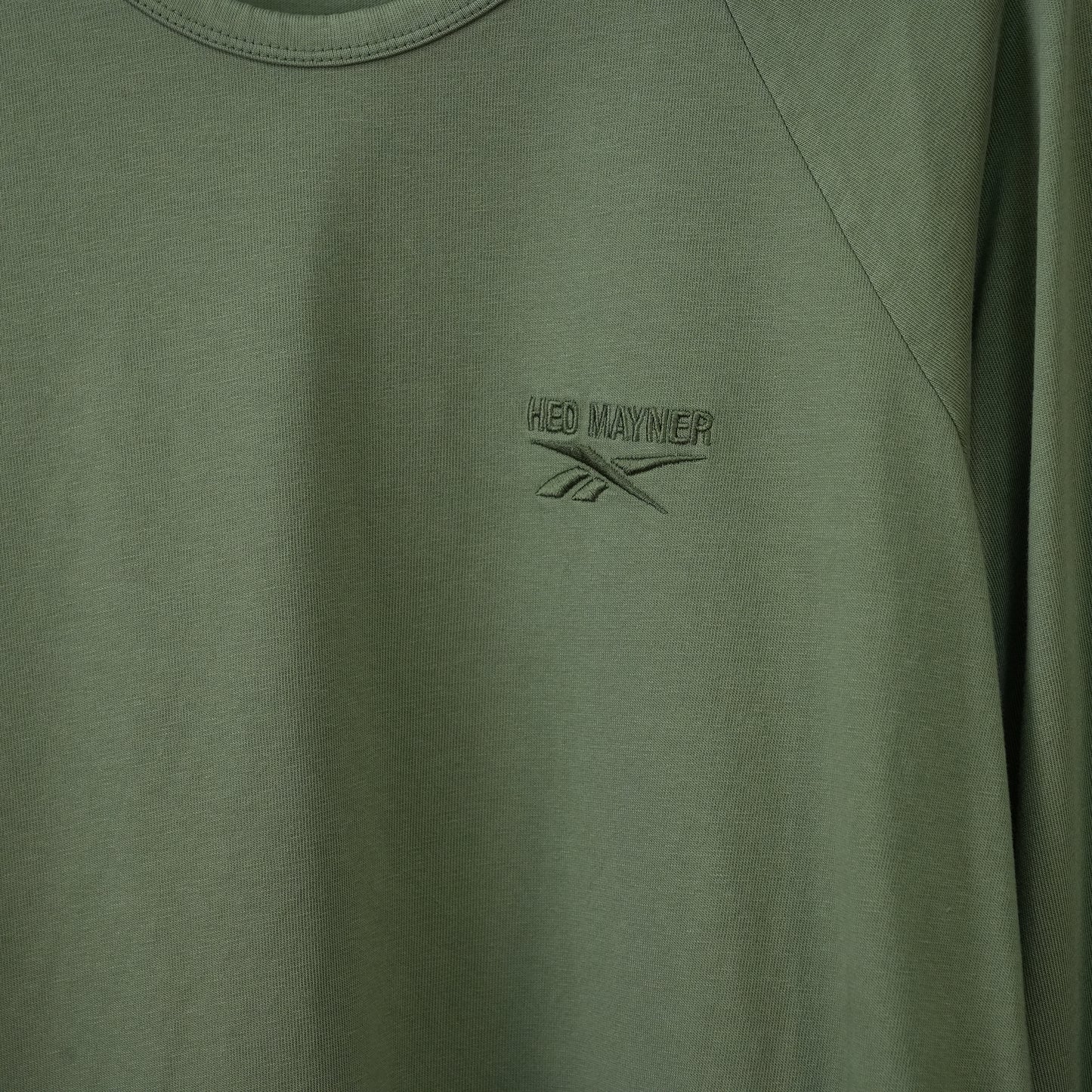 T-SHIRT / ARMY GREEN