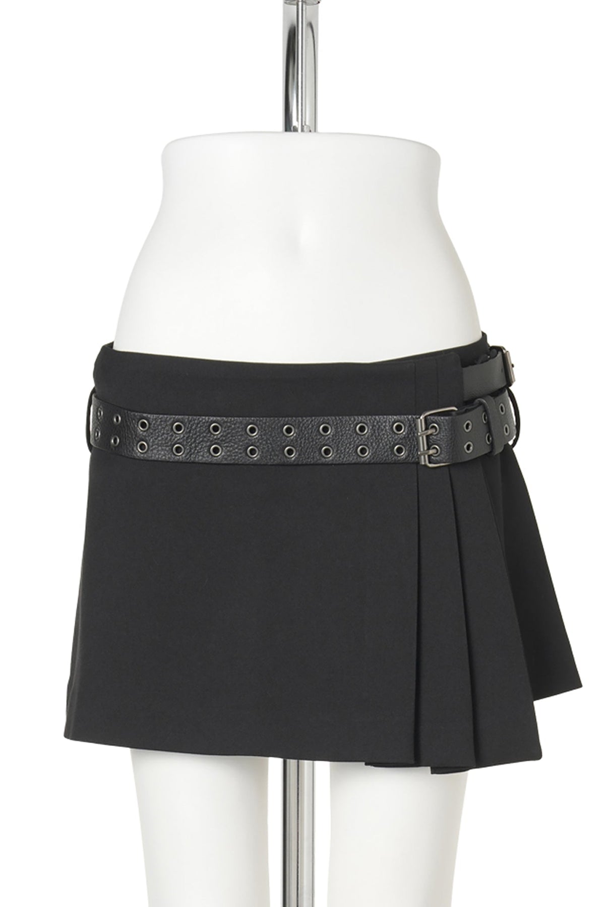PLEATED MINI SKIRT W/ LEATHER BELT / BLACK