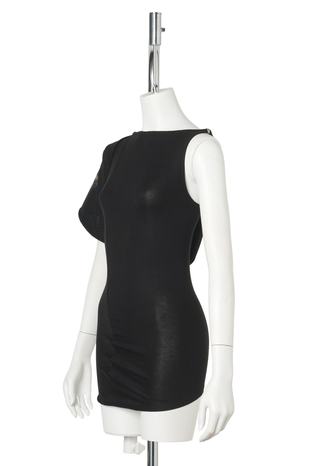 HOODED SLEEVELESS / BLACK