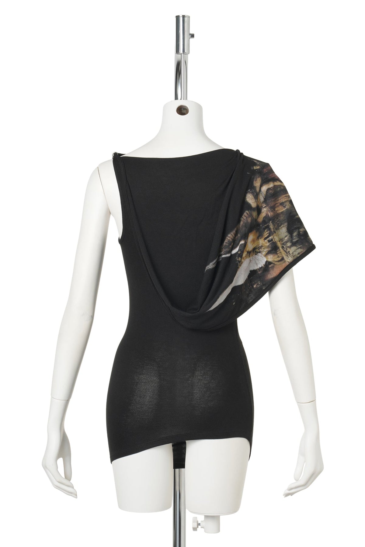 HOODED SLEEVELESS / BLACK
