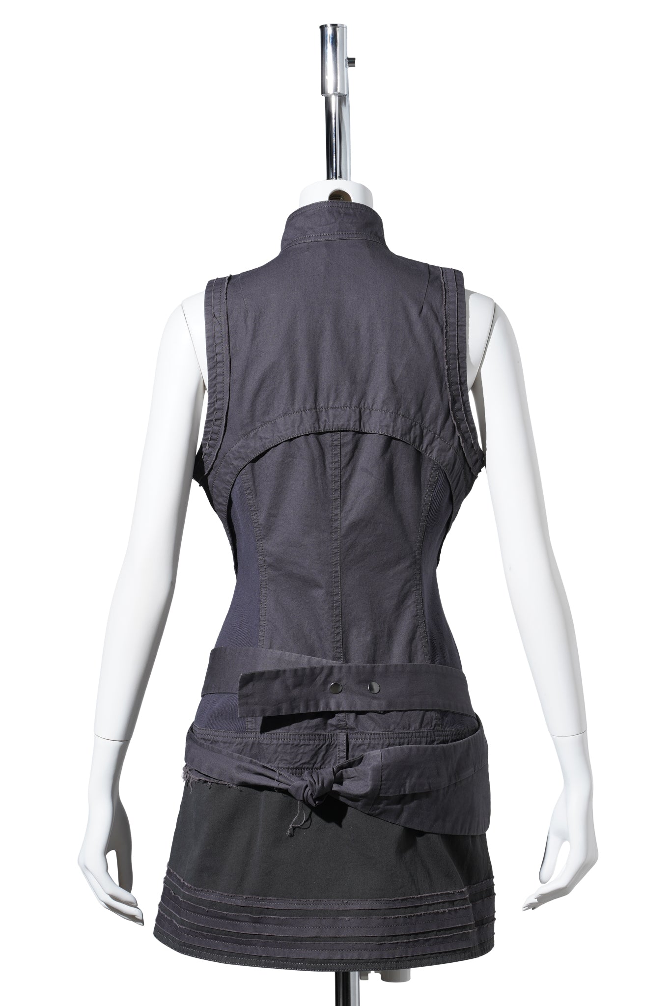 SLEEVELESS MOTO DRESS W/ BELT BAG / CHARCOAL