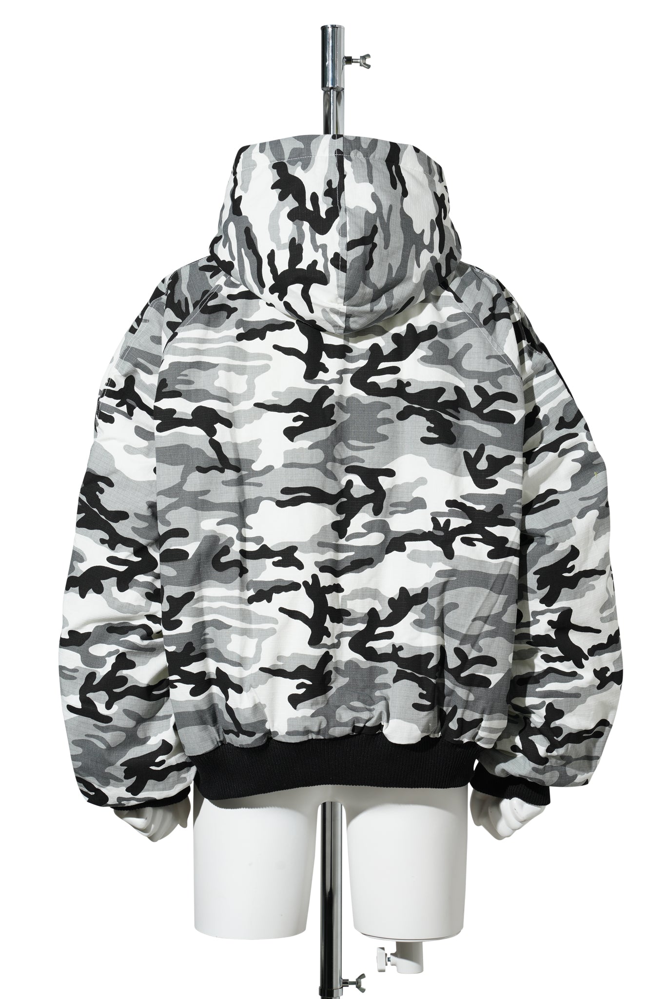 CAMO RAGLAN BOMBER / WHITE