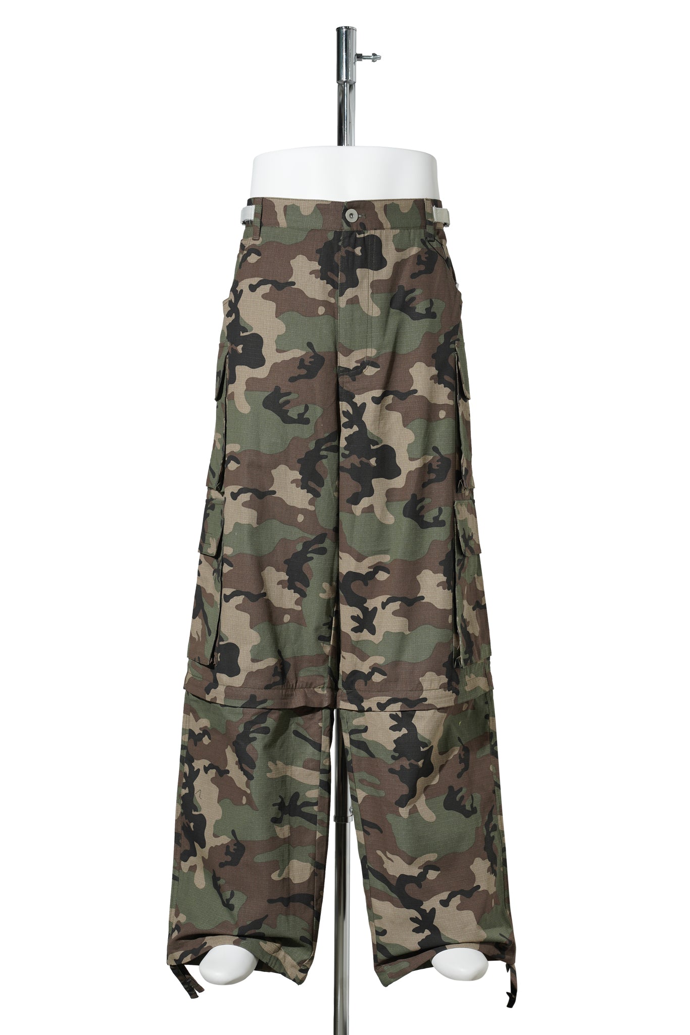 CAMO CONVERTIBLE CARGOS / CAMO