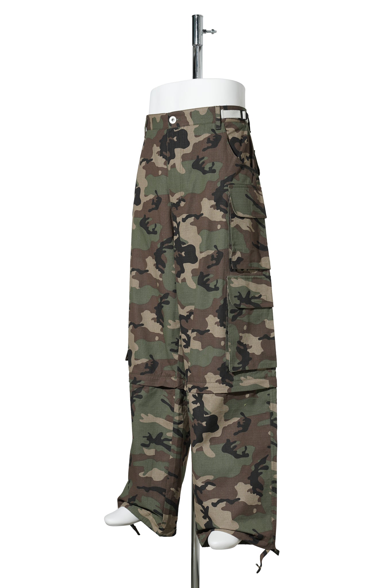 CAMO CONVERTIBLE CARGOS / CAMO
