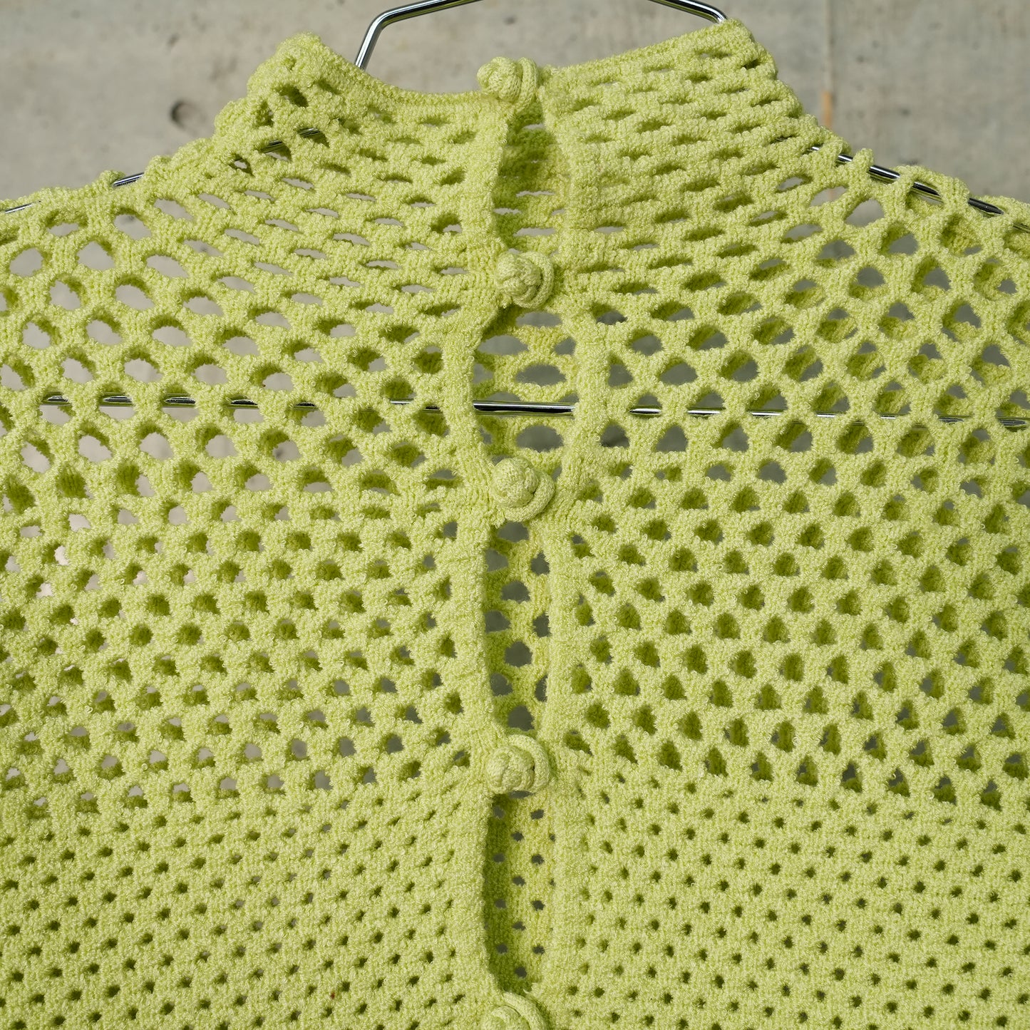 GR8 EXCLUSIVE MIDDLE HOLES FISHNET TOP / MINT