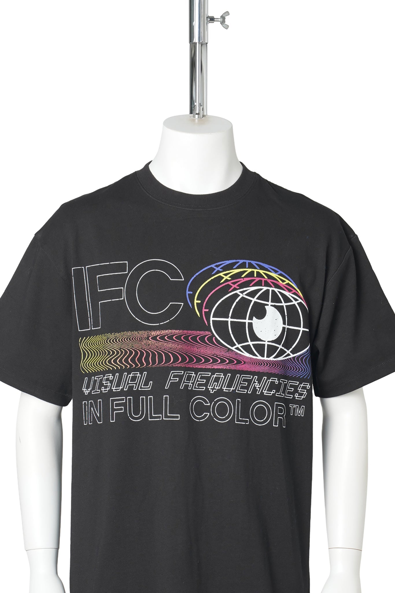 VISUAL FREQUENCIES TEE / BLACK
