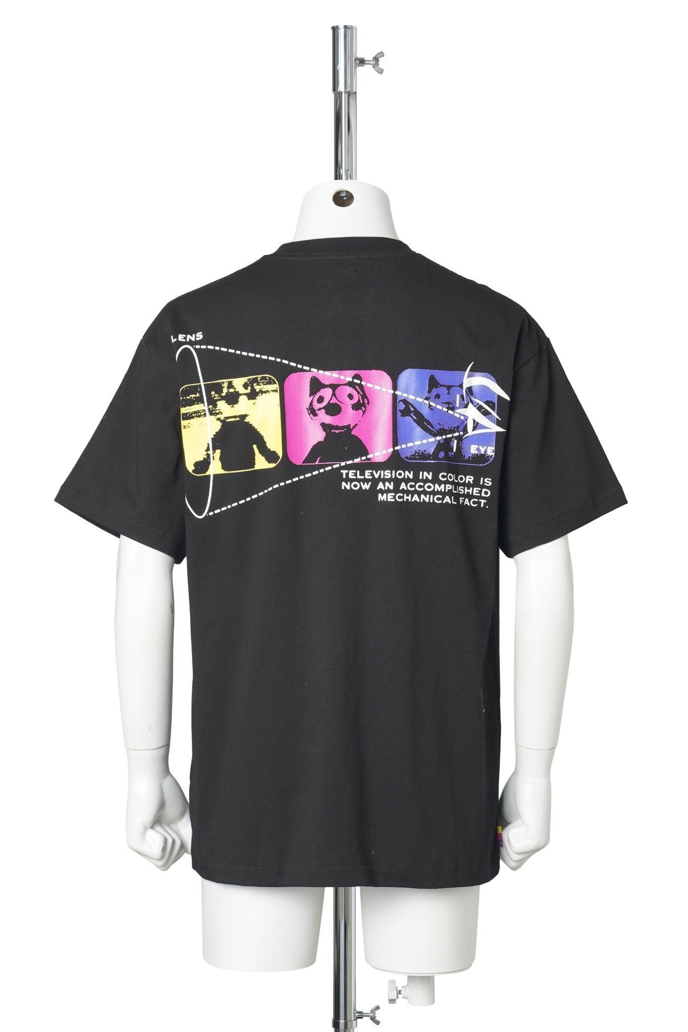 MECHANICAL FACT TEE / BLACK