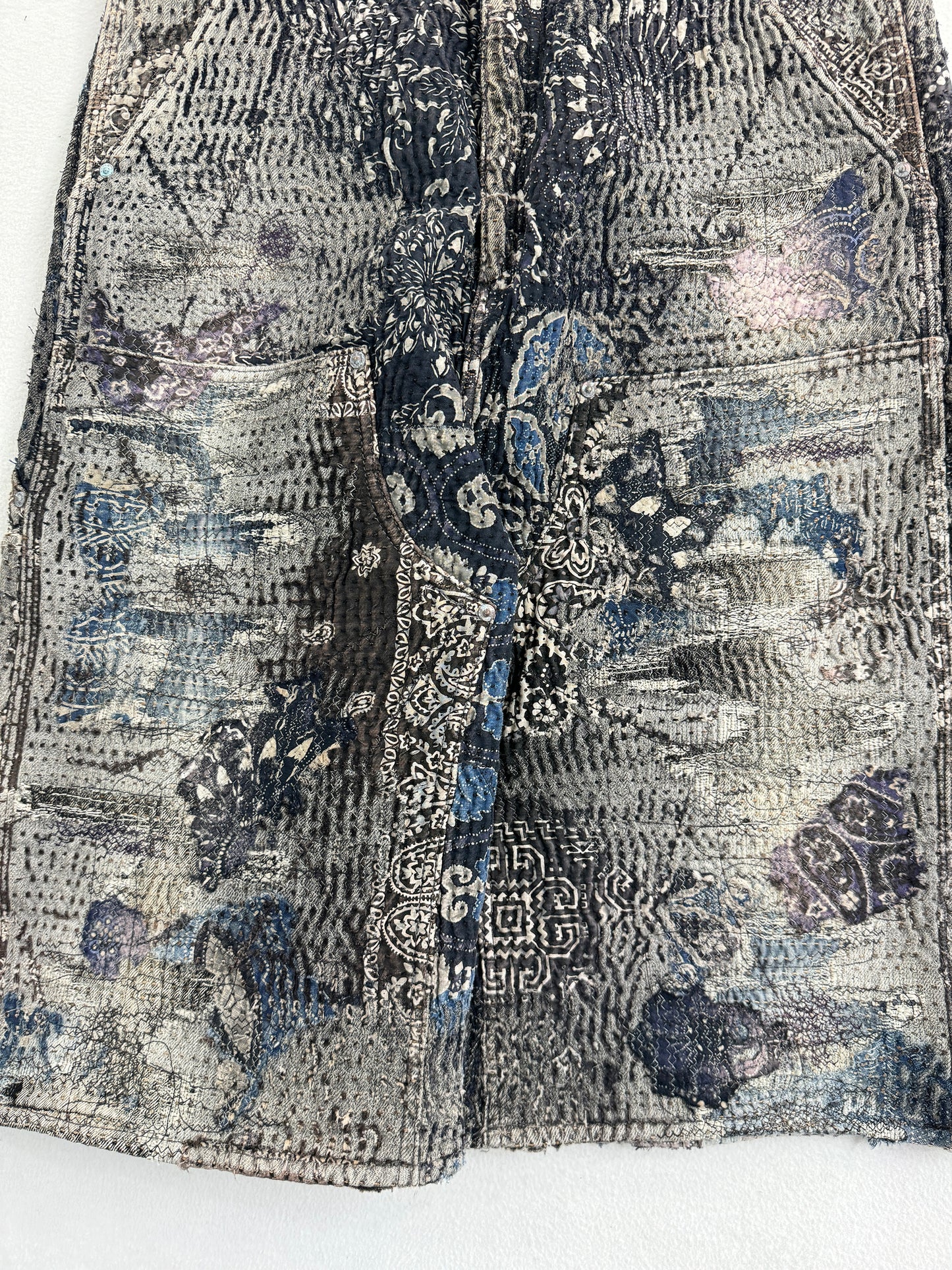 UROBOROS DOUBLE KNEE PAINTER SHORTS / BLACK