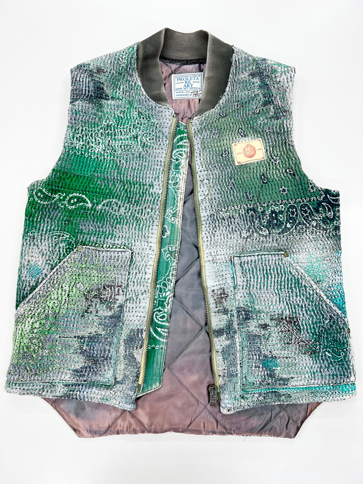 UROBOROS PADDING CLASSIC VEST(FOR 21SAVAGE IT’S ALL A BLUR TOUR 2023 SUN JULY 9 DETROIT MICHIGAN) / GREEN