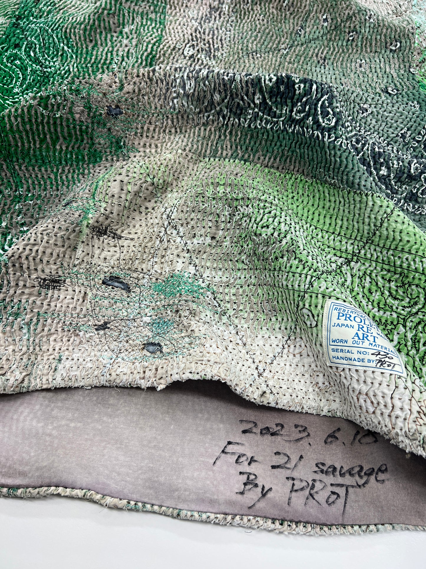 UROBOROS T-SHIRT(FOR 21SAVAGE IT’S ALL A BLUR TOUR 2023 SUN JULY 9 DETROIT MICHIGAN) / GREEN