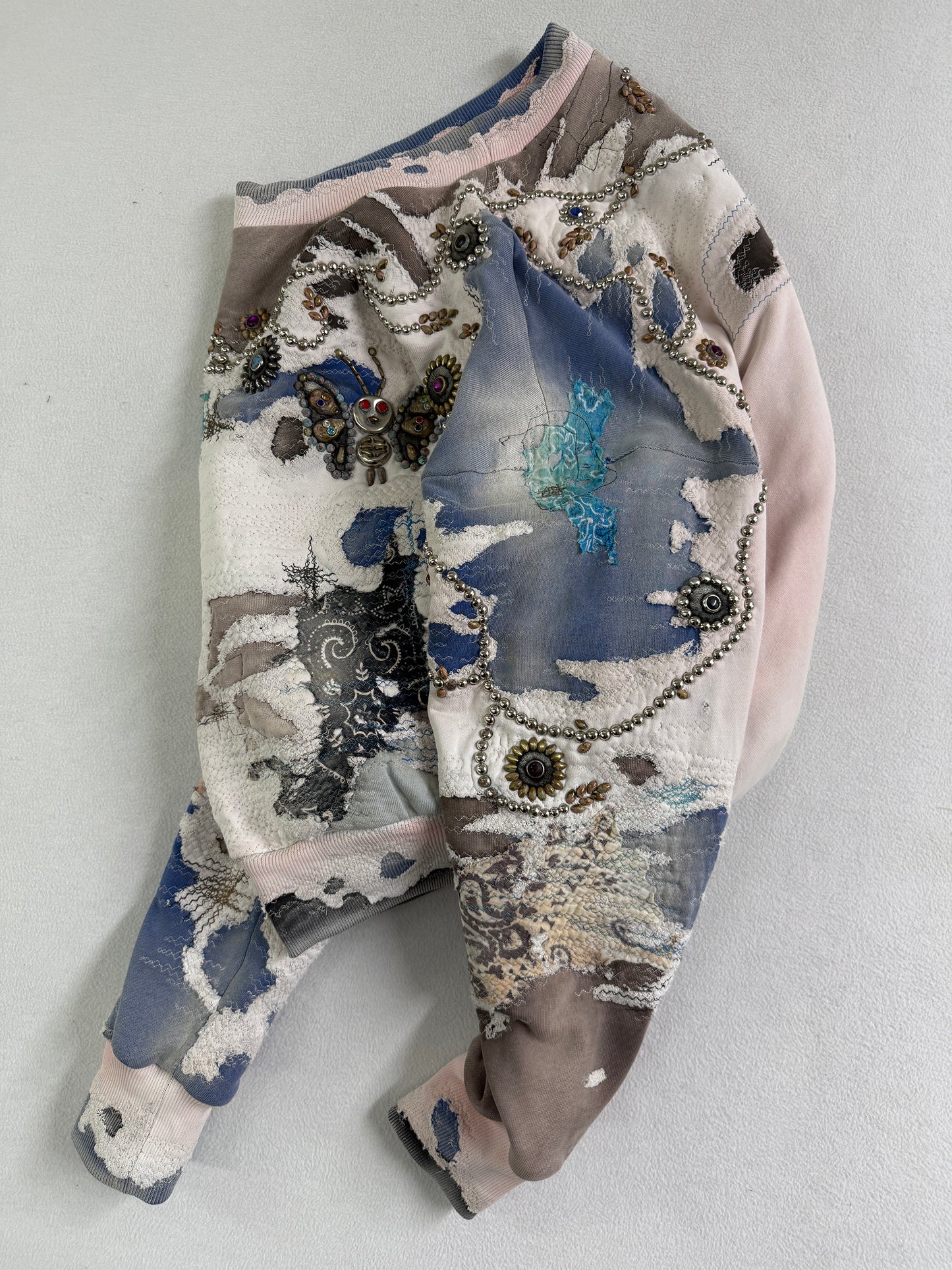 HARD DISTRESSED DEER LEATHER×STUDS HOODIE (HIPPIE FLOWER×BUTTERFLY) / PINK