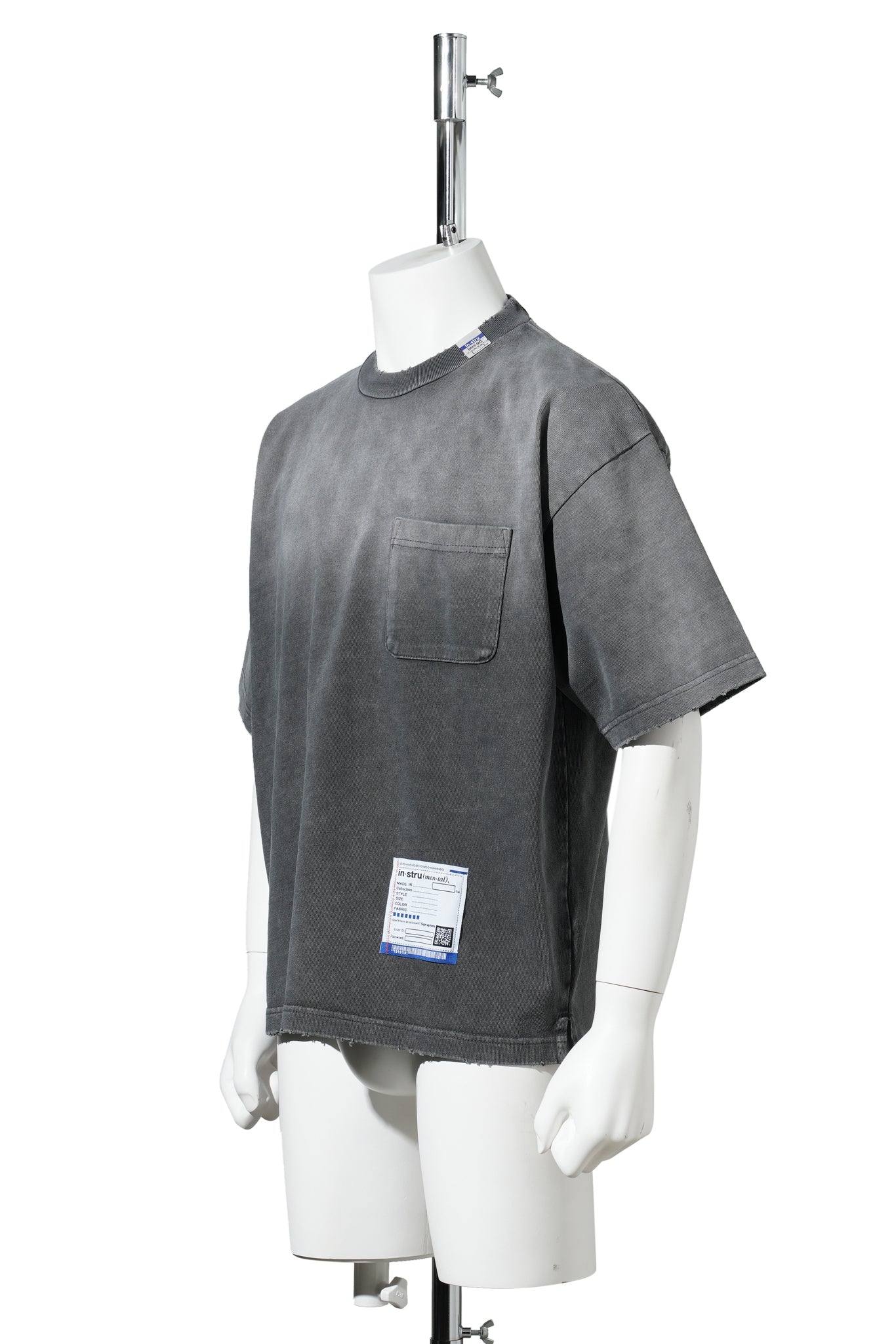 DISTRESSED SS T-SHIRT / BLACK