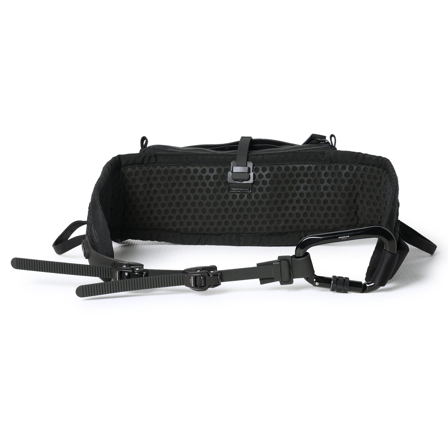 OBJECT I30_FANNY PACK / BLACK MATT-BLACK-BELT