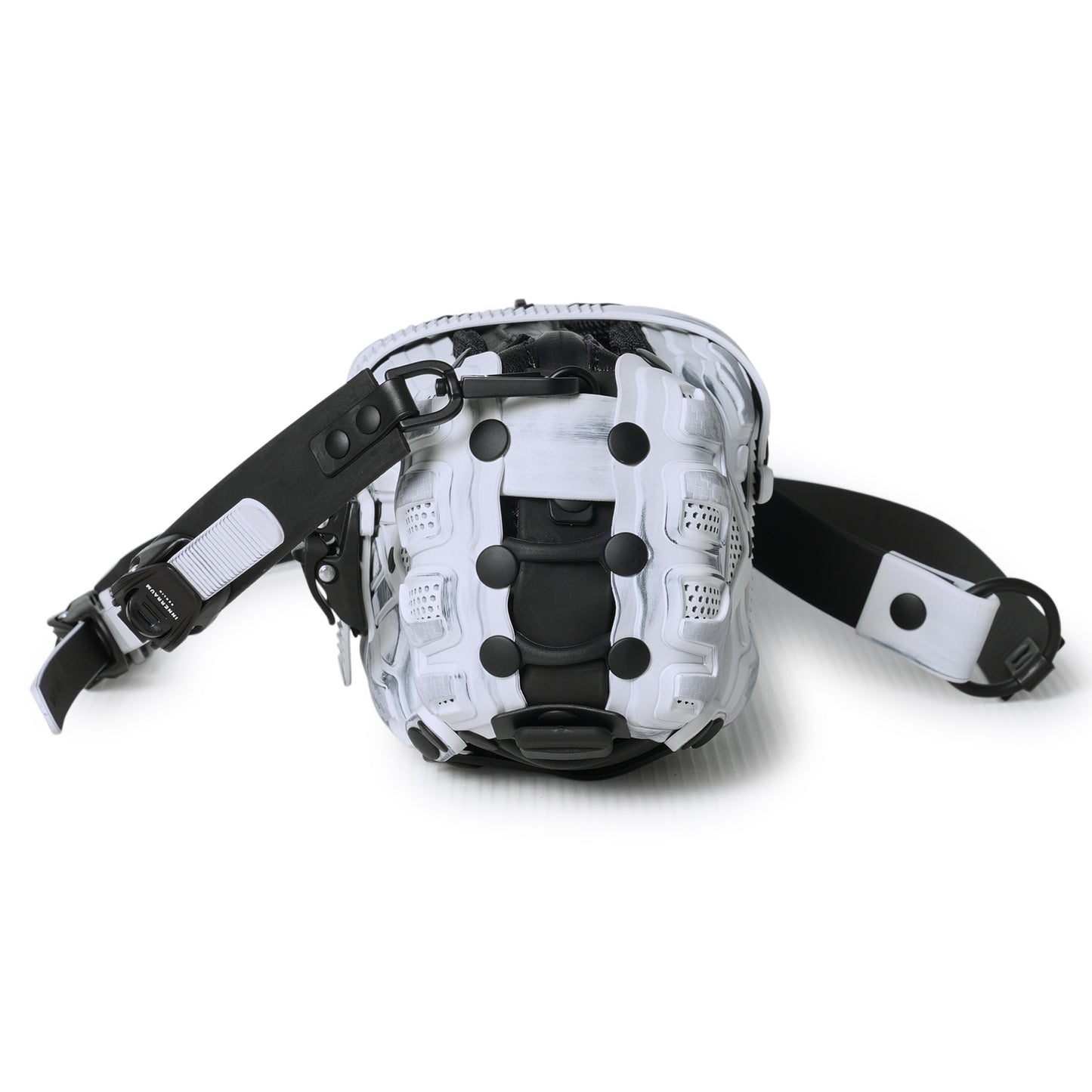 OBJECT I67_CROSS BODY BAG / DISTRESSED WHITE-BLACK MATT