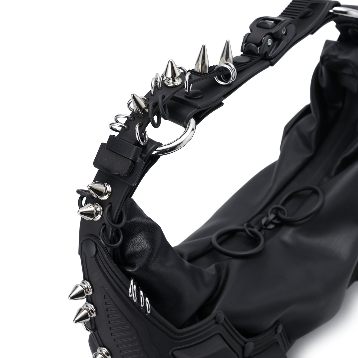 M02 SMALL HALF MOON BAG / BLACK MATT