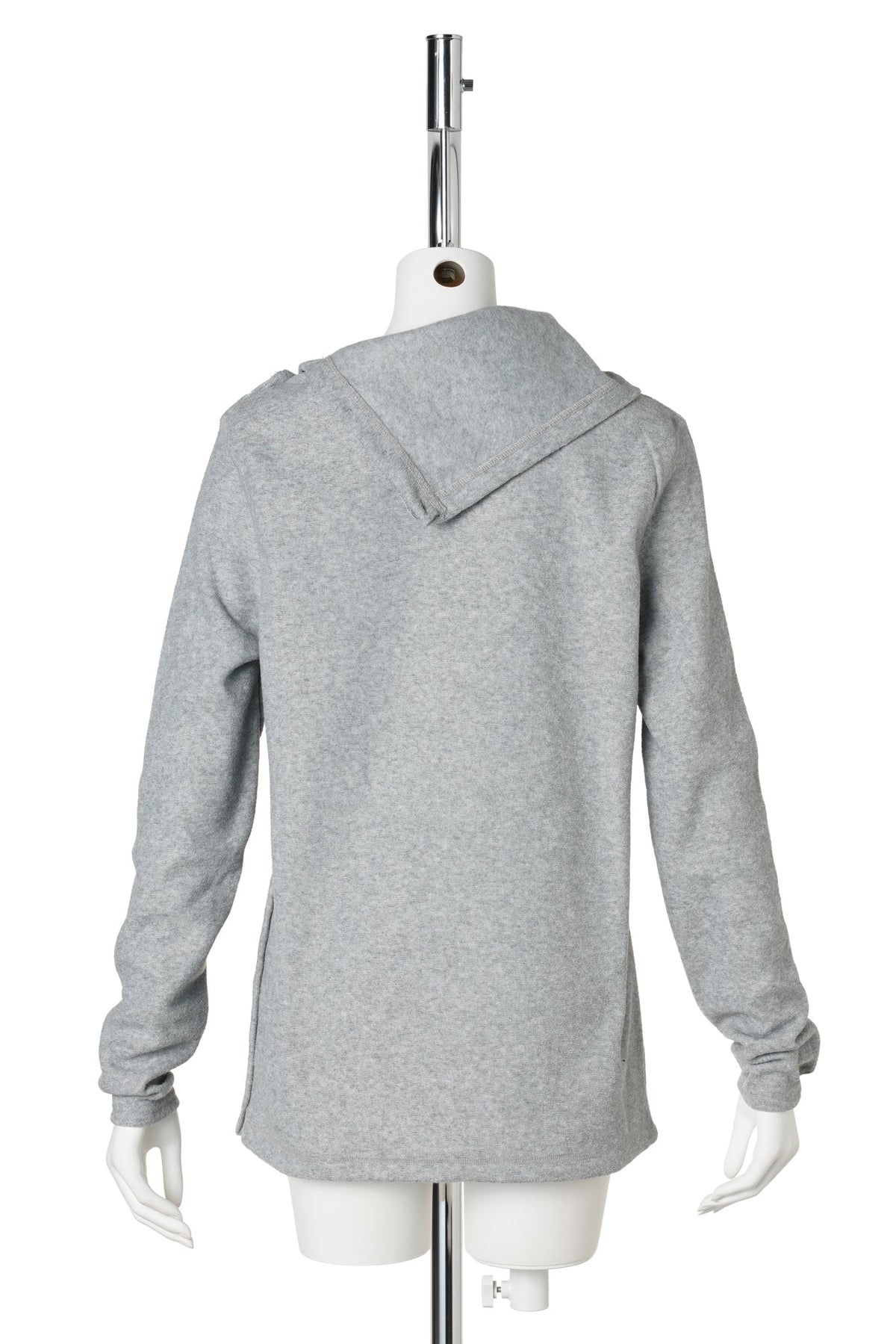 BUTTON POLAR NECK SWEATER / LIGHT GREY/LILAC