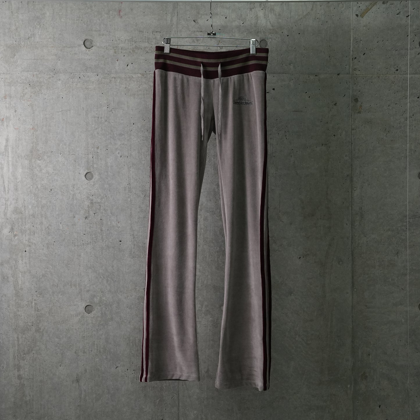 27 VELOUR LOW RISE BOOTCUT TROUSERS / MULTI