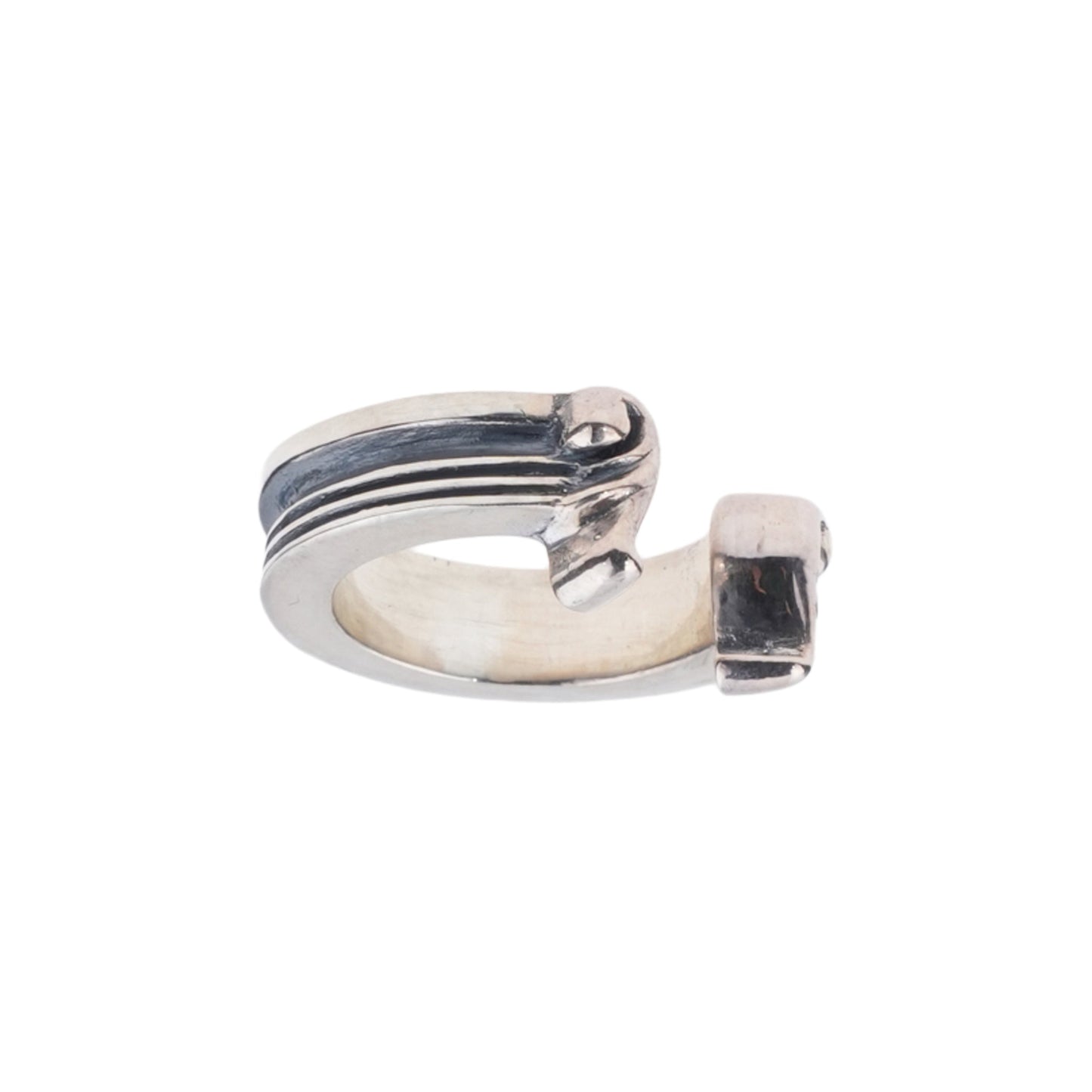 THRILOGY RING