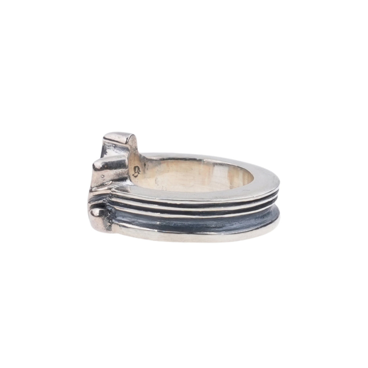 THRILOGY RING