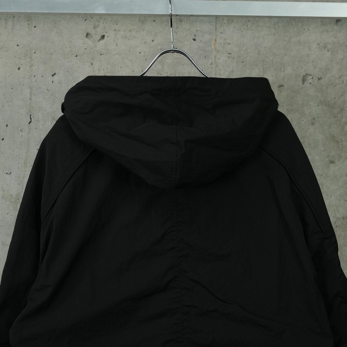 ZIP-UP HOODIE / BLACK