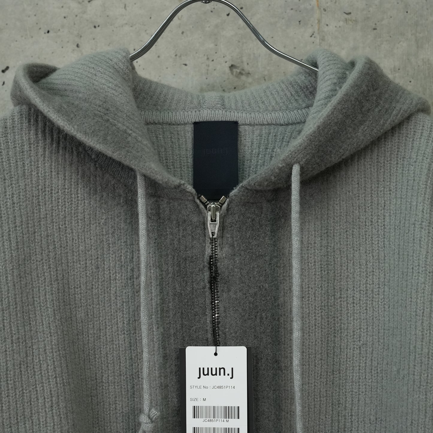 ZIP-UP HOODIE / ASH