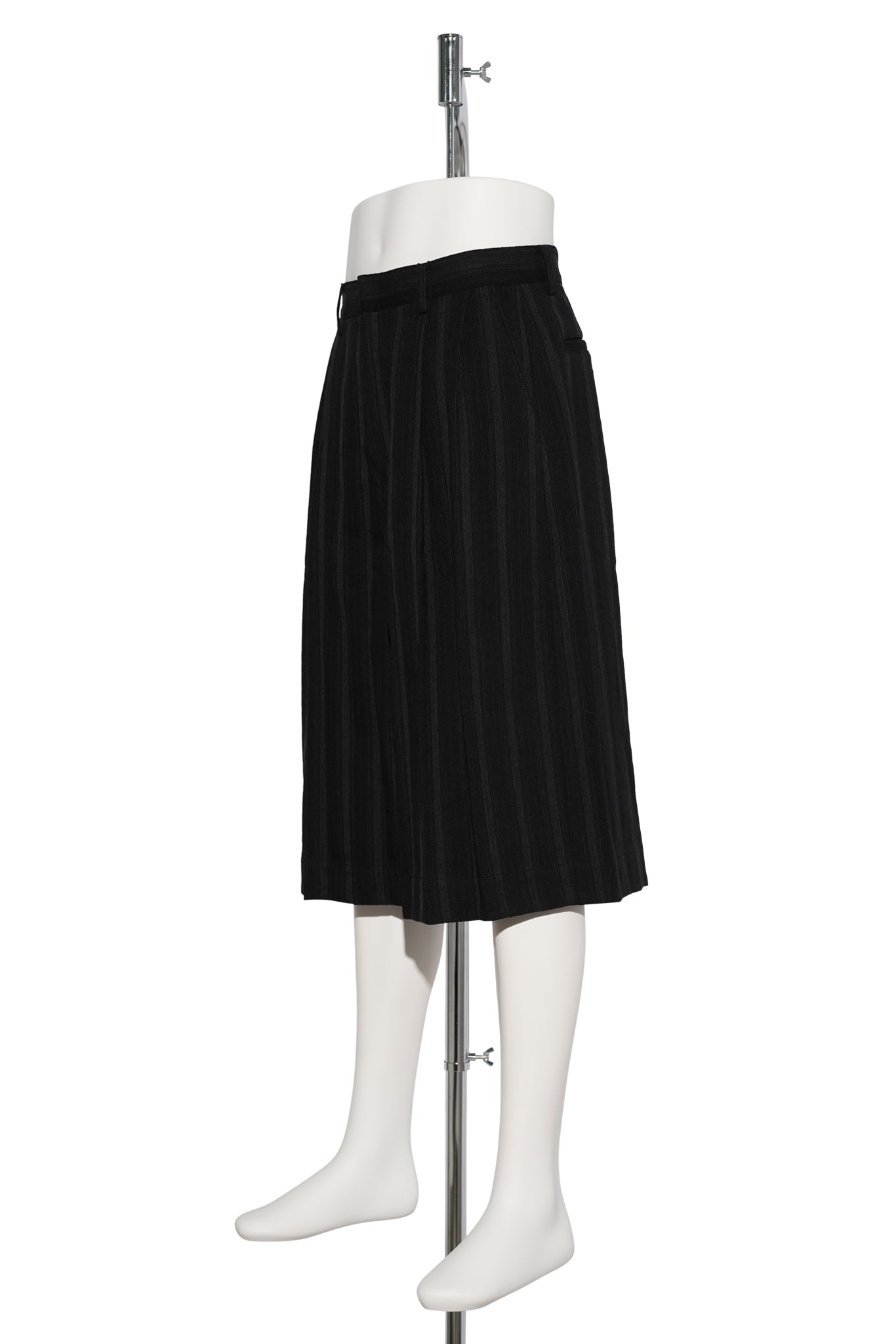 BLENDED WOOL WIDE SHORTS / BLACK