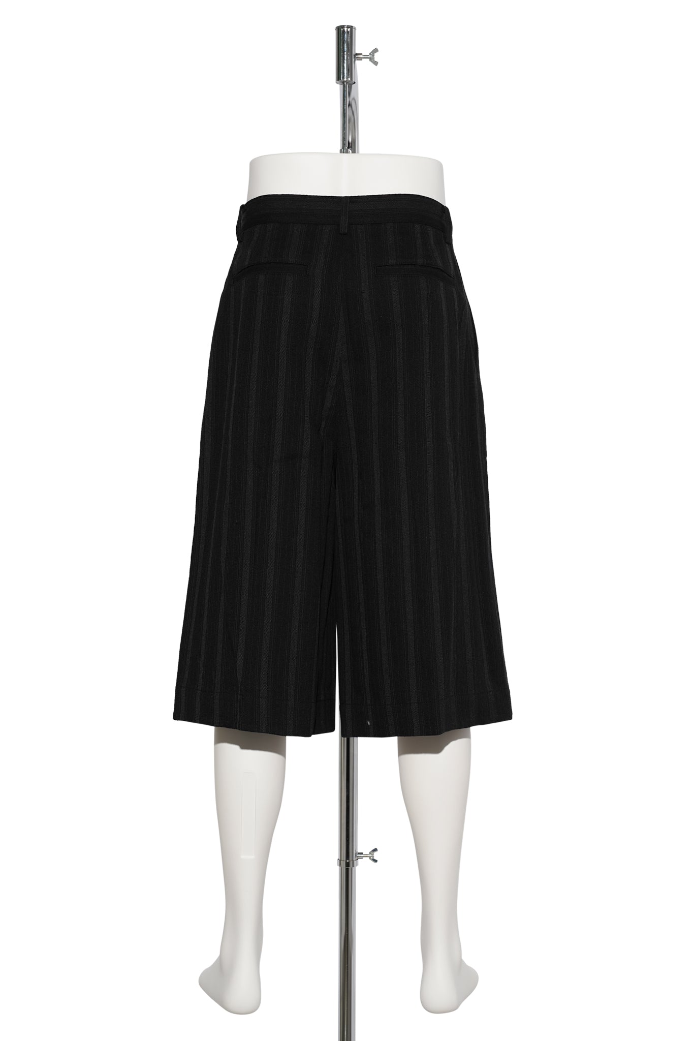 BLENDED WOOL WIDE SHORTS / BLACK