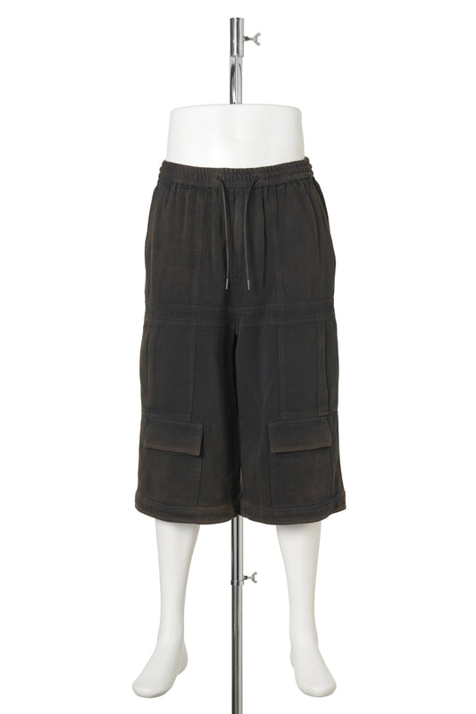 [WIDE] RUSTIC DENIM DOUBLE‑POCKET SHORTS / BLACK