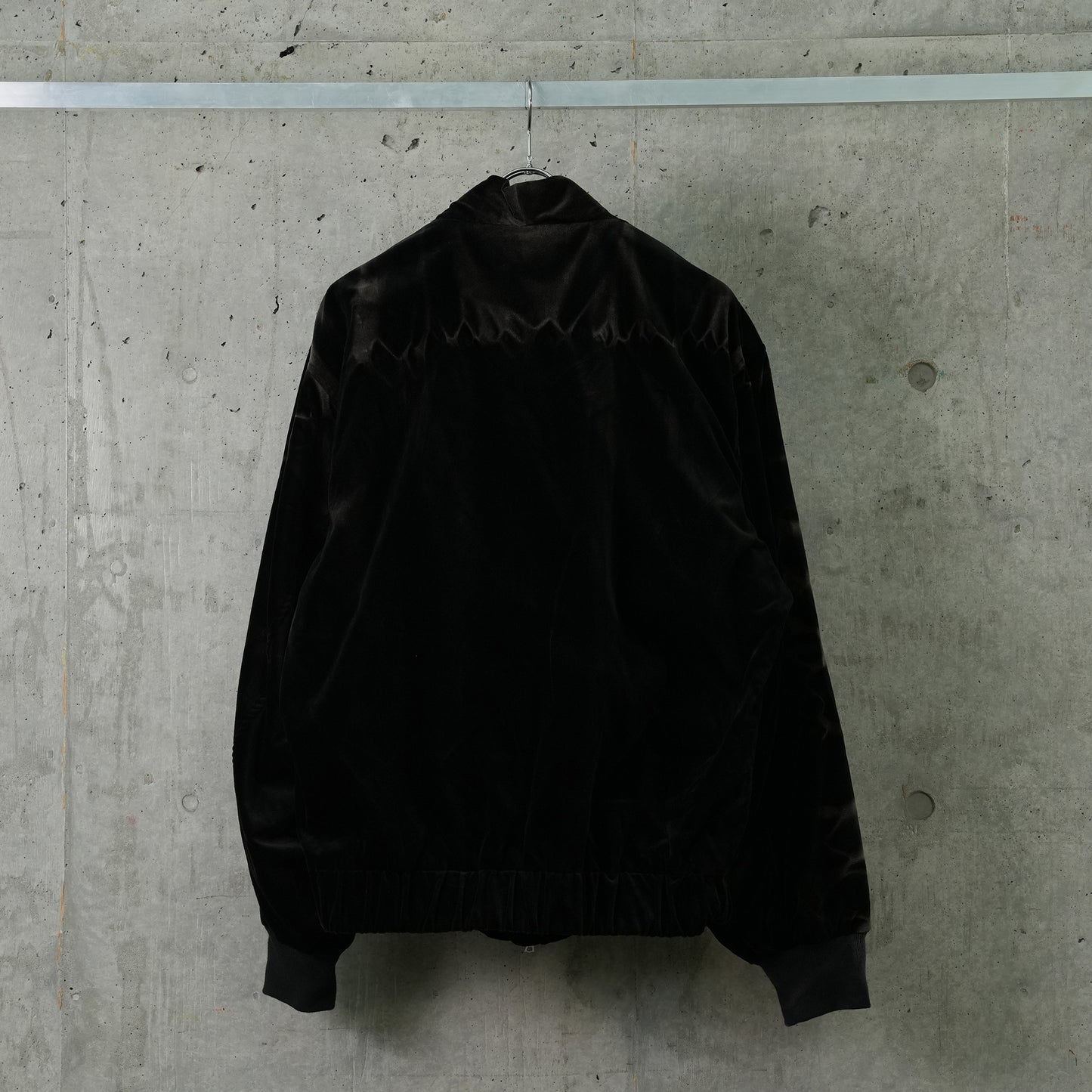 SUN-BLEACHED VELVET SHAWL COLLAR BOMBER / BLACK