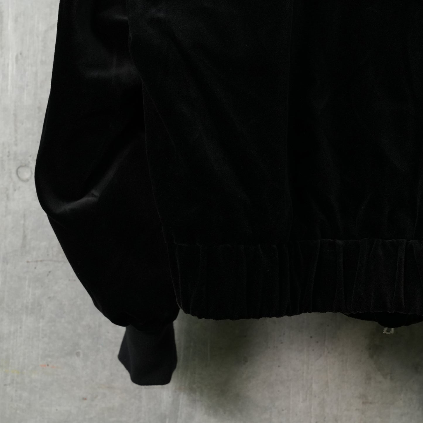 SUN-BLEACHED VELVET SHAWL COLLAR BOMBER / BLACK