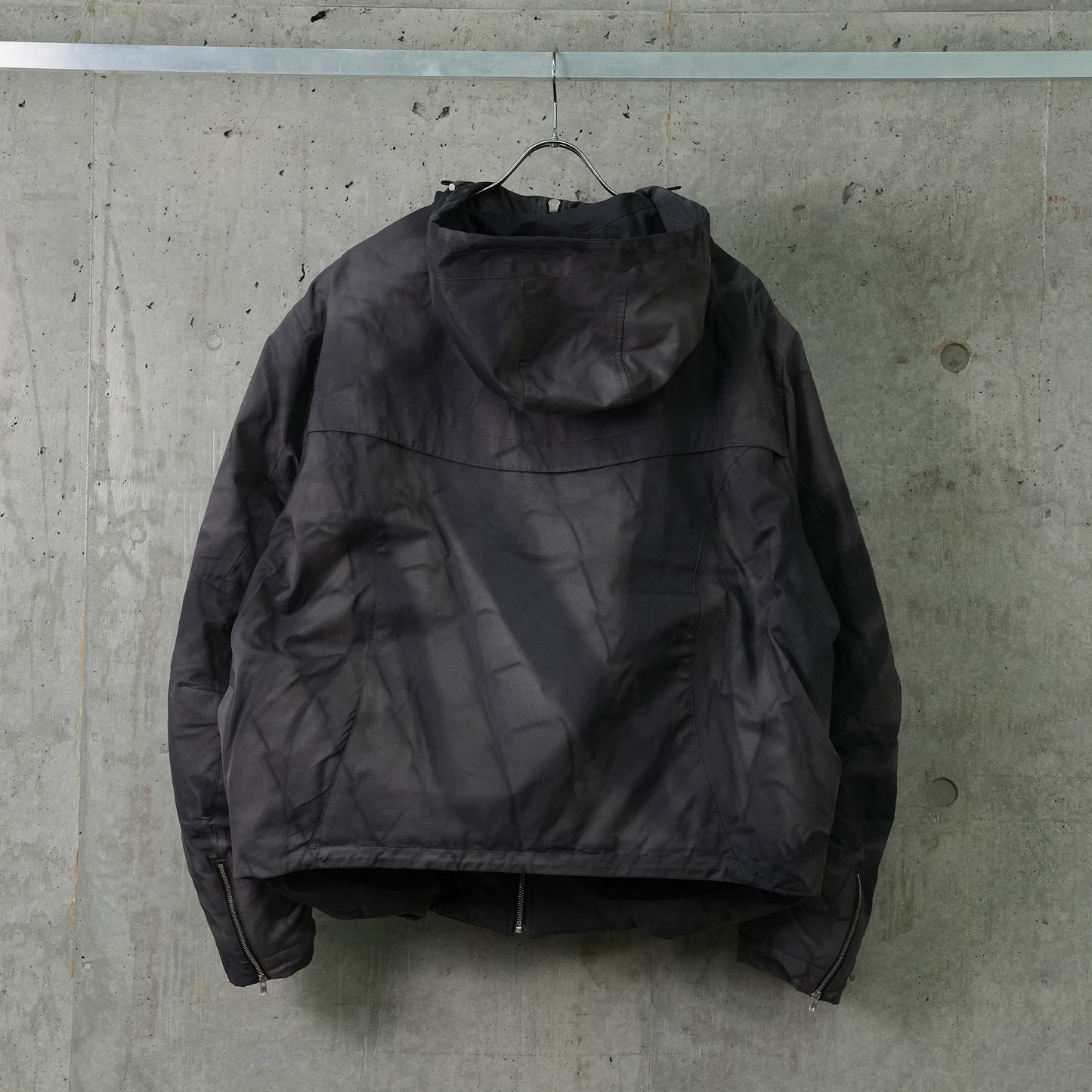 SUN-BLEACHED DRAPED POCKET BOMBER / DARK GREY