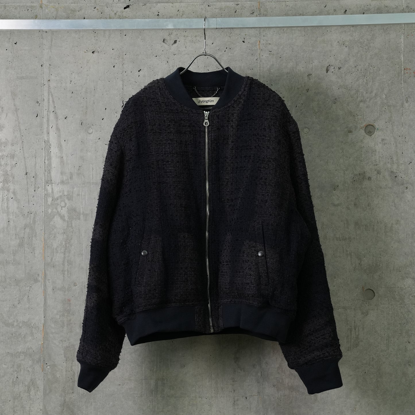 SUN-BLEACHED TWEED BOMBER / NAVY