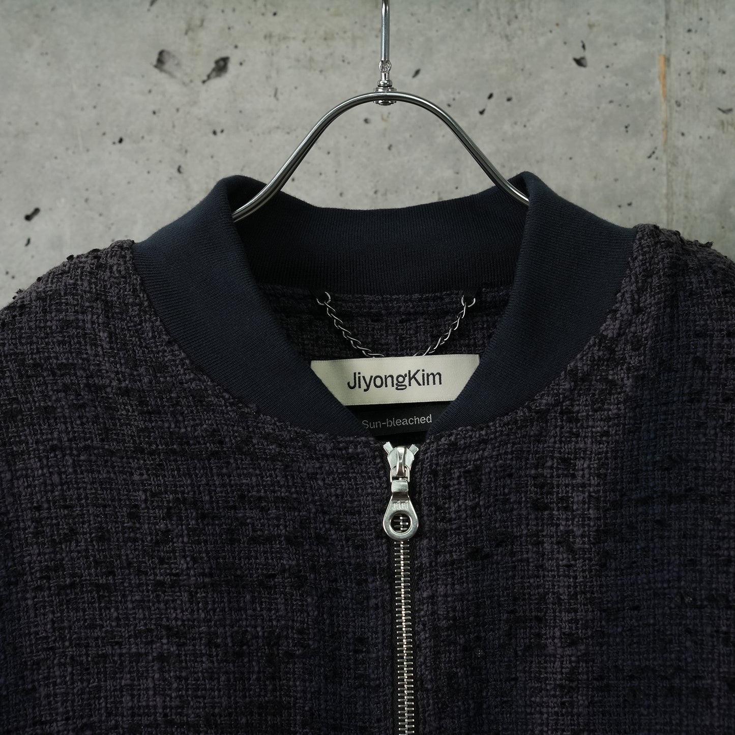 SUN-BLEACHED TWEED BOMBER / NAVY