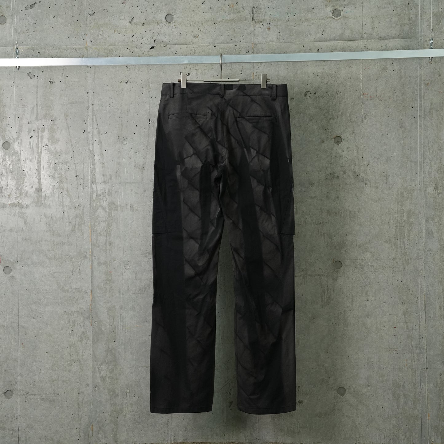 SUN-BLEACHED DRAPED POCKET TROUSERS / BLACK